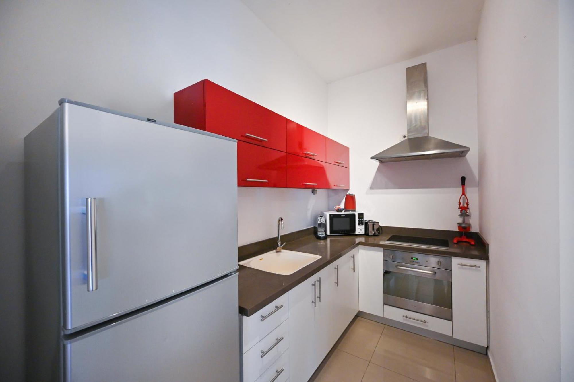 Nice 2Br Near Gordon Beach By Holyguest 特拉维夫 外观 照片